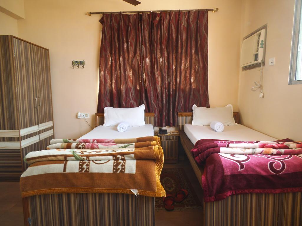 City Centre Hotel Agartala Camera foto