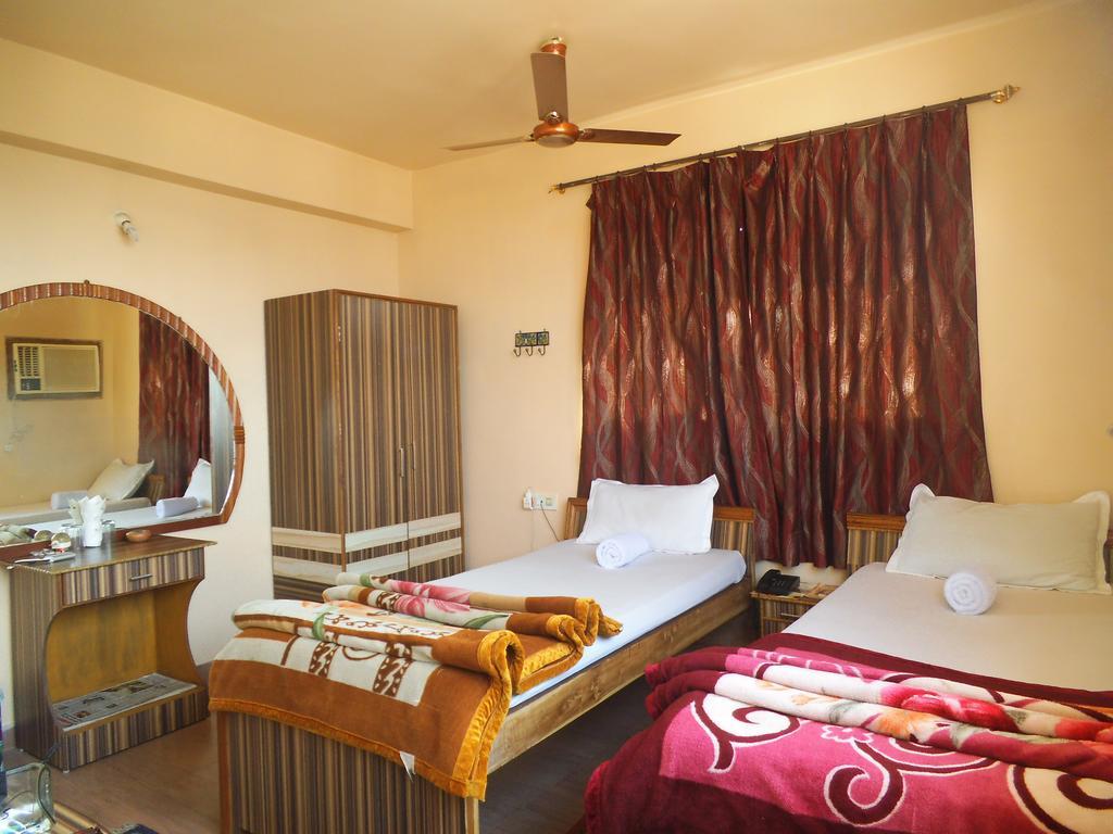 City Centre Hotel Agartala Camera foto
